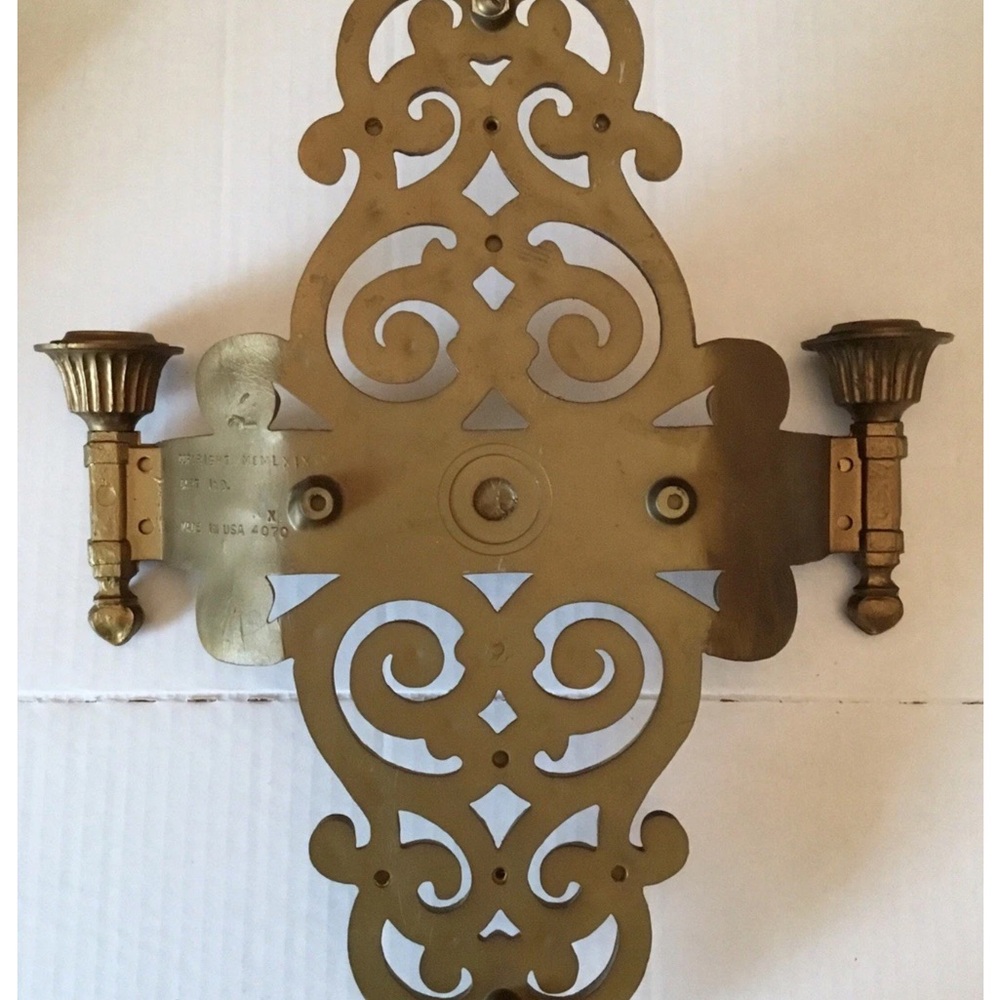 Antique-Style Gold Decorative Wall Hooks - Ornamental Metal Accent - Picture 8 of 12